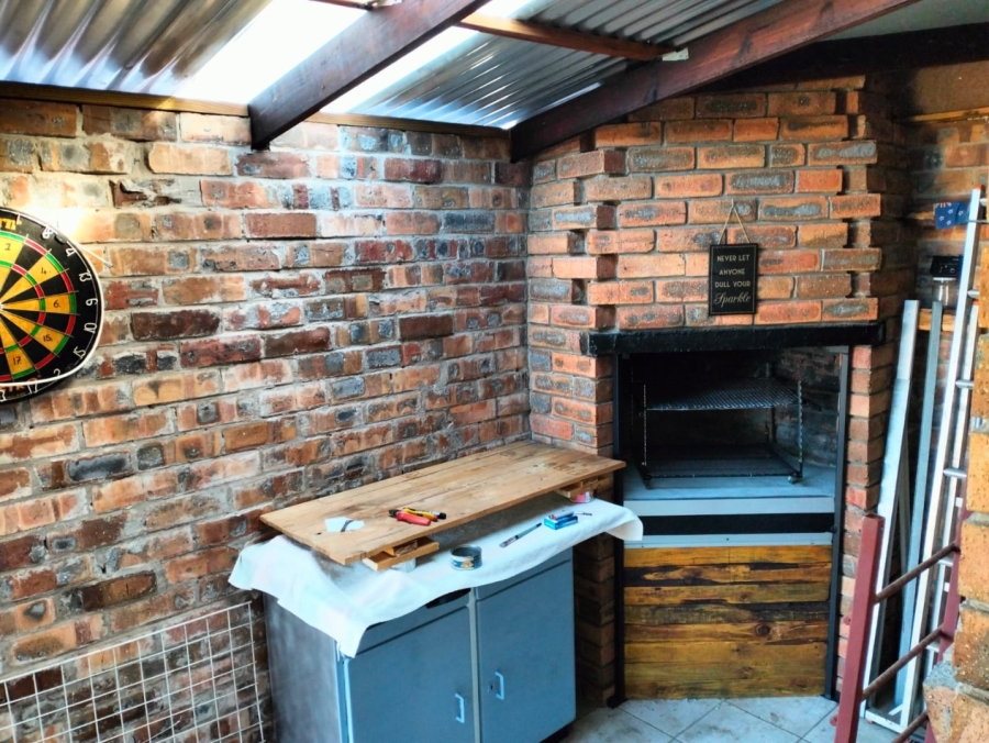 3 Bedroom Property for Sale in Noorsekloof Eastern Cape